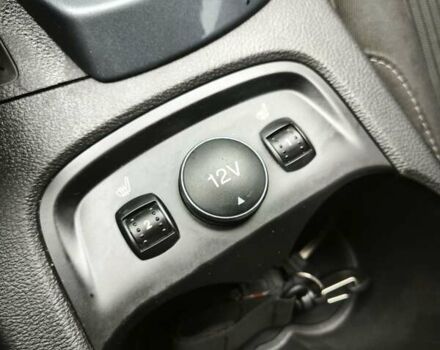 Черный Форд Фокус, объемом двигателя 1.6 л и пробегом 325 тыс. км за 7000 $, фото 18 на Automoto.ua