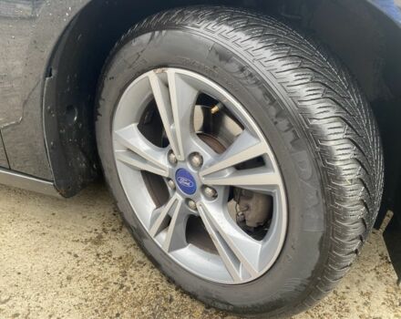 Черный Форд Фокус, объемом двигателя 1.6 л и пробегом 231 тыс. км за 8300 $, фото 10 на Automoto.ua