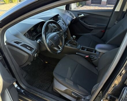 Черный Форд Фокус, объемом двигателя 1 л и пробегом 150 тыс. км за 4350 $, фото 7 на Automoto.ua