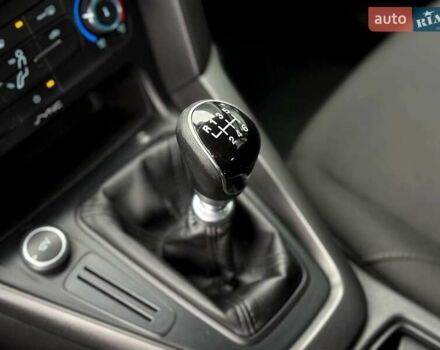 Черный Форд Фокус, объемом двигателя 1.56 л и пробегом 250 тыс. км за 8700 $, фото 27 на Automoto.ua
