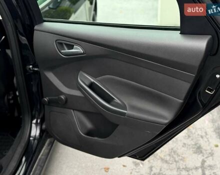 Черный Форд Фокус, объемом двигателя 1.56 л и пробегом 250 тыс. км за 8700 $, фото 33 на Automoto.ua