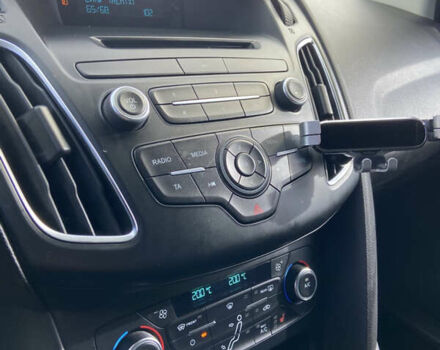 Чорний Форд Фокус, об'ємом двигуна 1 л та пробігом 190 тис. км за 7300 $, фото 22 на Automoto.ua