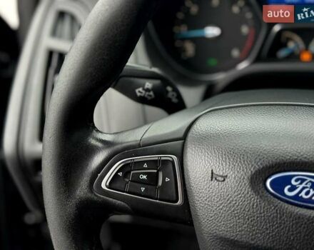 Черный Форд Фокус, объемом двигателя 1.56 л и пробегом 250 тыс. км за 8700 $, фото 23 на Automoto.ua