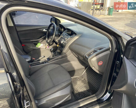 Чорний Форд Фокус, об'ємом двигуна 1 л та пробігом 190 тис. км за 7300 $, фото 13 на Automoto.ua