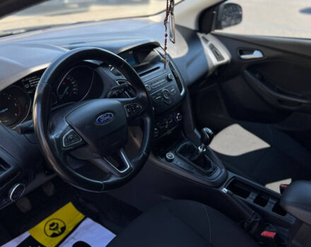 Черный Форд Фокус, объемом двигателя 1.5 л и пробегом 183 тыс. км за 8800 $, фото 7 на Automoto.ua