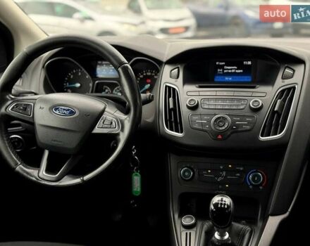 Черный Форд Фокус, объемом двигателя 1.56 л и пробегом 250 тыс. км за 8700 $, фото 37 на Automoto.ua