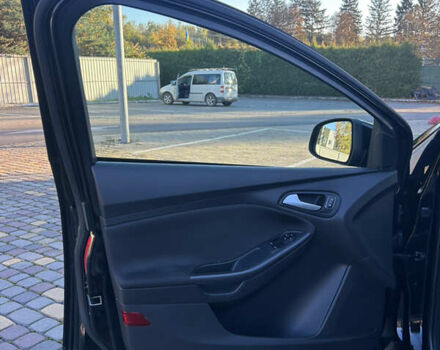 Черный Форд Фокус, объемом двигателя 1.5 л и пробегом 275 тыс. км за 10200 $, фото 6 на Automoto.ua