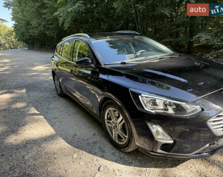 Черный Форд Фокус, объемом двигателя 1.5 л и пробегом 207 тыс. км за 13500 $, фото 3 на Automoto.ua