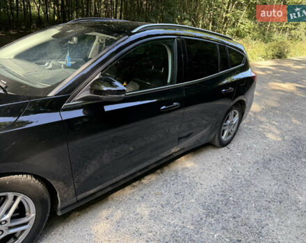 Черный Форд Фокус, объемом двигателя 1.5 л и пробегом 207 тыс. км за 13500 $, фото 1 на Automoto.ua