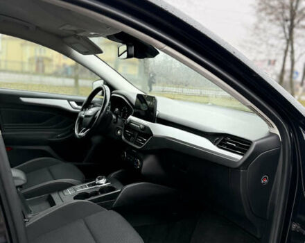 Черный Форд Фокус, объемом двигателя 1.5 л и пробегом 104 тыс. км за 11950 $, фото 7 на Automoto.ua