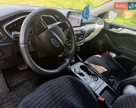 Черный Форд Фокус, объемом двигателя 1.5 л и пробегом 207 тыс. км за 13500 $, фото 54 на Automoto.ua