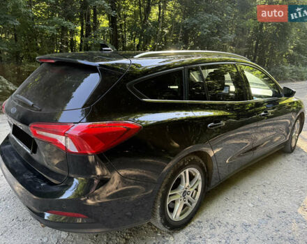 Черный Форд Фокус, объемом двигателя 1.5 л и пробегом 207 тыс. км за 13500 $, фото 6 на Automoto.ua