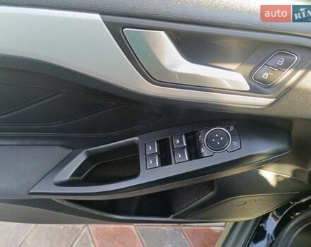 Черный Форд Фокус, объемом двигателя 1.5 л и пробегом 207 тыс. км за 13500 $, фото 13 на Automoto.ua