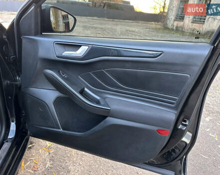 Черный Форд Фокус, объемом двигателя 1.5 л и пробегом 174 тыс. км за 14550 $, фото 19 на Automoto.ua