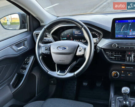 Черный Форд Фокус, объемом двигателя 1.5 л и пробегом 158 тыс. км за 15500 $, фото 10 на Automoto.ua