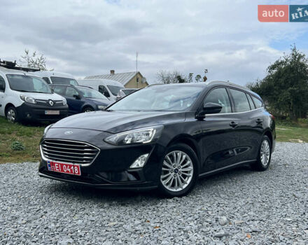 Черный Форд Фокус, объемом двигателя 1.5 л и пробегом 235 тыс. км за 13300 $, фото 1 на Automoto.ua