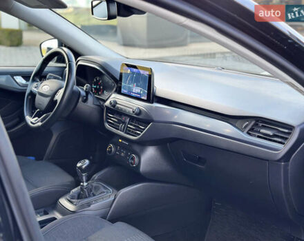 Черный Форд Фокус, объемом двигателя 1.5 л и пробегом 158 тыс. км за 15500 $, фото 26 на Automoto.ua