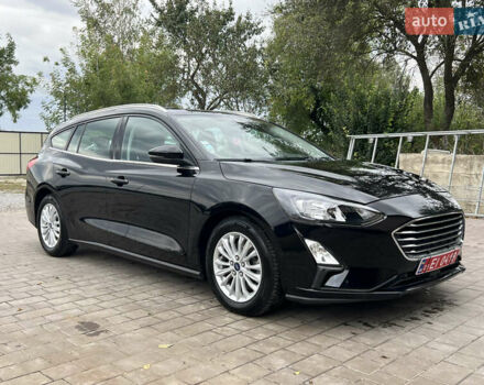 Черный Форд Фокус, объемом двигателя 1.5 л и пробегом 235 тыс. км за 13300 $, фото 14 на Automoto.ua