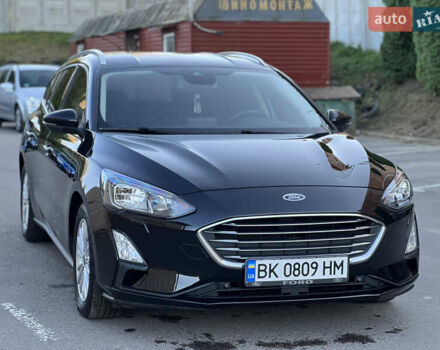 Чорний Форд Фокус, об'ємом двигуна 2 л та пробігом 151 тис. км за 12999 $, фото 3 на Automoto.ua
