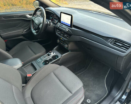 Черный Форд Фокус, объемом двигателя 1.5 л и пробегом 174 тыс. км за 14550 $, фото 11 на Automoto.ua