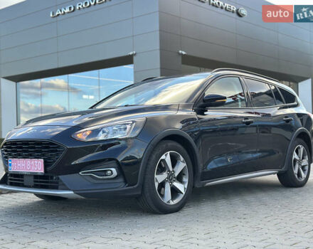 Черный Форд Фокус, объемом двигателя 1.5 л и пробегом 158 тыс. км за 15500 $, фото 3 на Automoto.ua