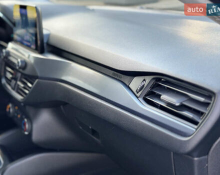 Черный Форд Фокус, объемом двигателя 1.5 л и пробегом 158 тыс. км за 15500 $, фото 31 на Automoto.ua