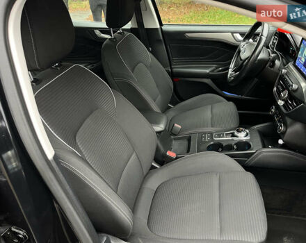 Черный Форд Фокус, объемом двигателя 1.5 л и пробегом 240 тыс. км за 12999 $, фото 24 на Automoto.ua