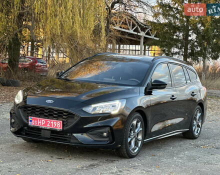 Черный Форд Фокус, объемом двигателя 1.5 л и пробегом 174 тыс. км за 14550 $, фото 2 на Automoto.ua