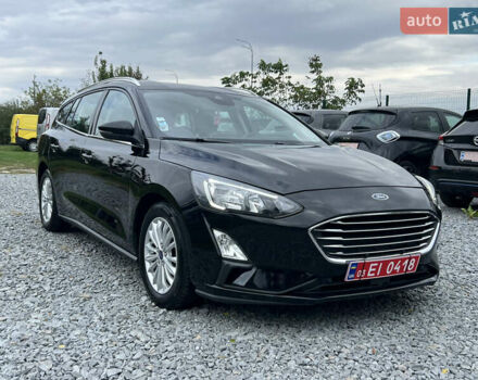 Черный Форд Фокус, объемом двигателя 1.5 л и пробегом 235 тыс. км за 13300 $, фото 3 на Automoto.ua