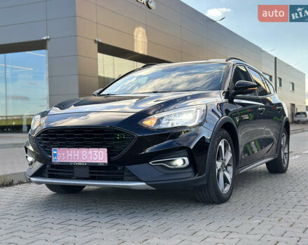 Черный Форд Фокус, объемом двигателя 1.5 л и пробегом 158 тыс. км за 15500 $, фото 1 на Automoto.ua