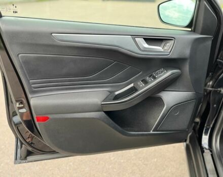 Черный Форд Фокус, объемом двигателя 1.5 л и пробегом 156 тыс. км за 14999 $, фото 15 на Automoto.ua