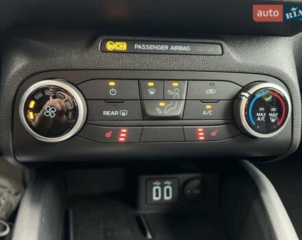 Чорний Форд Фокус, об'ємом двигуна 1.5 л та пробігом 189 тис. км за 14750 $, фото 34 на Automoto.ua