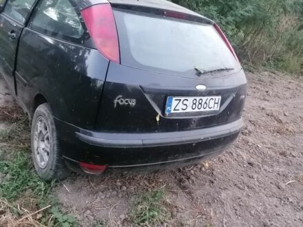Чорний Форд Фокус, об'ємом двигуна 1 л та пробігом 988 тис. км за 2695 $, фото 1 на Automoto.ua