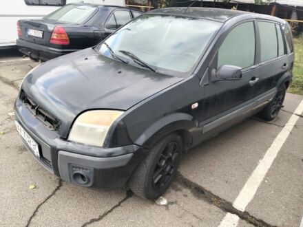 Черный Форд Фокус, объемом двигателя 0 л и пробегом 274 тыс. км за 1950 $, фото 1 на Automoto.ua