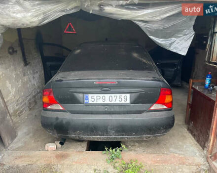 Чорний Форд Фокус, об'ємом двигуна 1.8 л та пробігом 300 тис. км за 600 $, фото 1 на Automoto.ua