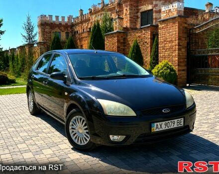 Черный Форд Фокус, объемом двигателя 1.6 л и пробегом 172 тыс. км за 3900 $, фото 1 на Automoto.ua