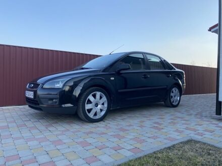 Форд Фокус 2005 у Шполе на Automoto.ua Чорний Форд Фокус, об'ємом двигуна 1.6 л та пробігом 257 тис. км за 4600 $, фото 1 на Automoto.ua
