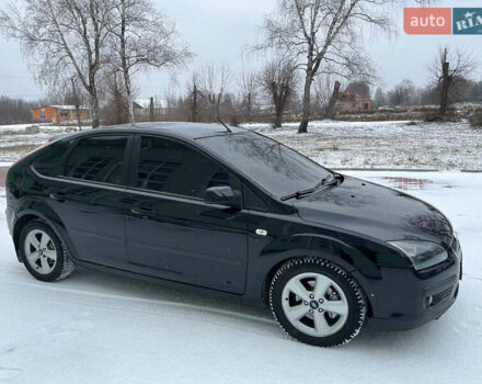 Черный Форд Фокус, объемом двигателя 1.56 л и пробегом 277 тыс. км за 4400 $, фото 1 на Automoto.ua