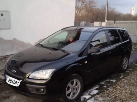 Черный Форд Фокус, объемом двигателя 1.6 л и пробегом 350 тыс. км за 4680 $, фото 1 на Automoto.ua