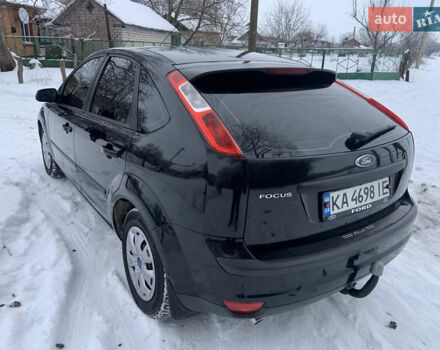 Черный Форд Фокус, объемом двигателя 1.6 л и пробегом 209 тыс. км за 4550 $, фото 1 на Automoto.ua