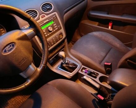 Черный Форд Фокус, объемом двигателя 2 л и пробегом 250 тыс. км за 4500 $, фото 1 на Automoto.ua