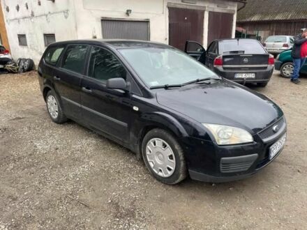 Чорний Форд Фокус, об'ємом двигуна 1.6 л та пробігом 300 тис. км за 1600 $, фото 1 на Automoto.ua