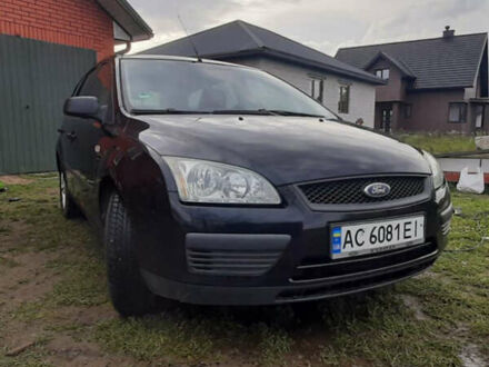 Черный Форд Фокус, объемом двигателя 1.6 л и пробегом 298 тыс. км за 3800 $, фото 1 на Automoto.ua