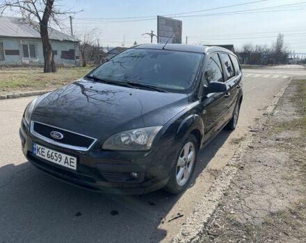 Черный Форд Фокус, объемом двигателя 1.6 л и пробегом 230 тыс. км за 4400 $, фото 1 на Automoto.ua