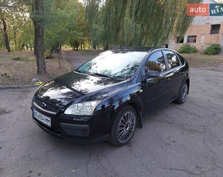 Черный Форд Фокус, объемом двигателя 1.6 л и пробегом 146 тыс. км за 5200 $, фото 1 на Automoto.ua