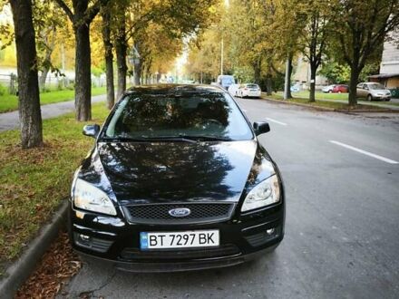 Черный Форд Фокус, объемом двигателя 1.6 л и пробегом 155 тыс. км за 4100 $, фото 1 на Automoto.ua
