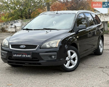 Черный Форд Фокус, объемом двигателя 1.6 л и пробегом 231 тыс. км за 4999 $, фото 1 на Automoto.ua