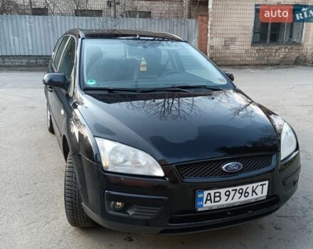 Черный Форд Фокус, объемом двигателя 1.6 л и пробегом 298 тыс. км за 4600 $, фото 1 на Automoto.ua