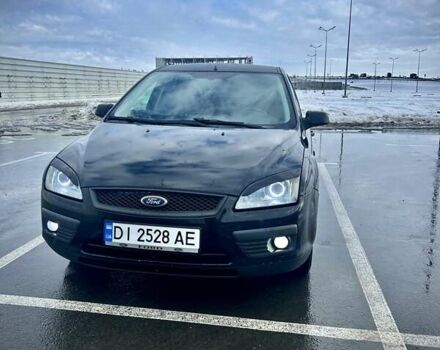 Чорний Форд Фокус, об'ємом двигуна 1.6 л та пробігом 120 тис. км за 4400 $, фото 1 на Automoto.ua