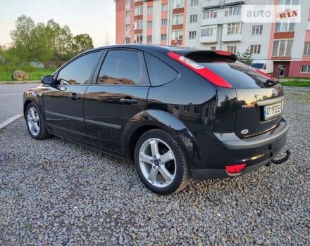 Черный Форд Фокус, объемом двигателя 1.6 л и пробегом 312 тыс. км за 5000 $, фото 1 на Automoto.ua